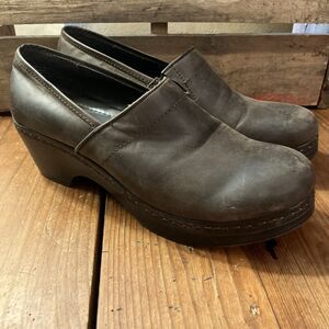 Dockers Women's 10M Brown Leather Slip-On Clogs Mules Comfort Nurse